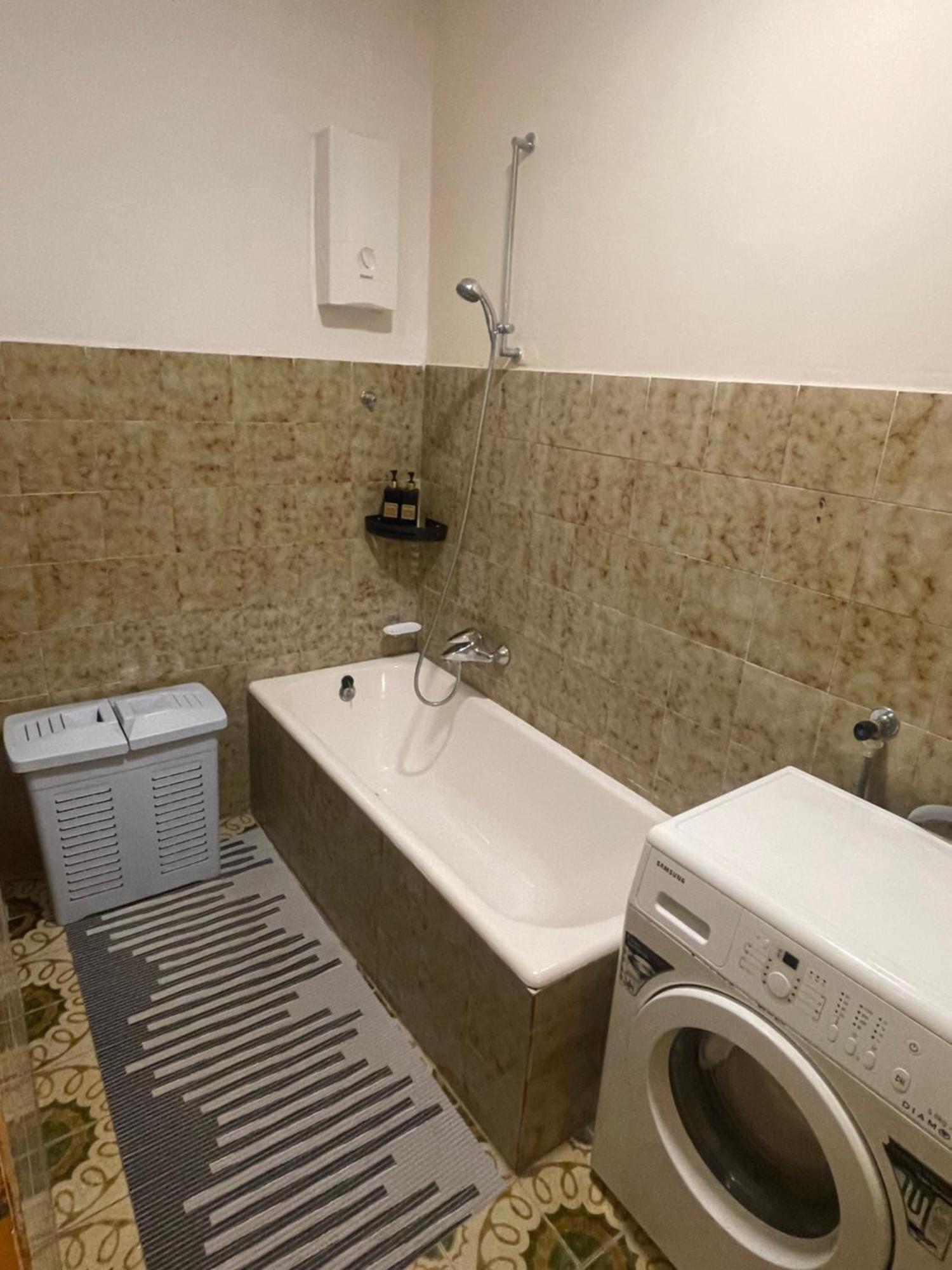 자다르 Apartman Luka + Free Parking 아파트 외부 사진